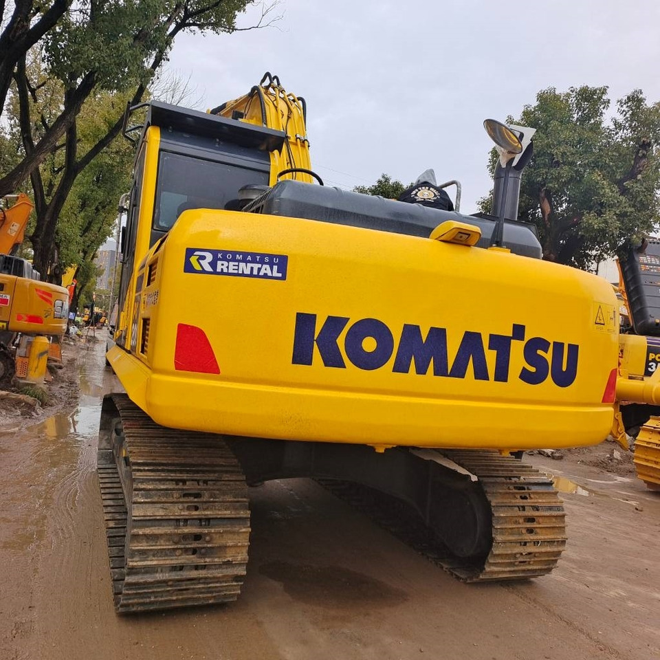 Komatsu PC 200 - Crawler excavator: picture 5 Komatsu PC 200 - Crawler excavator: picture 5