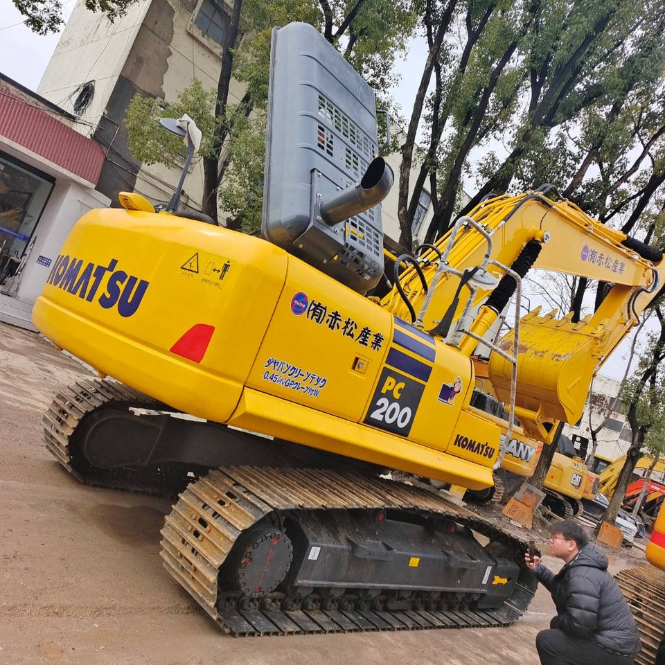 Komatsu PC 200 LC - Crawler excavator: picture 1 Komatsu PC 200 LC - Crawler excavator: picture 1