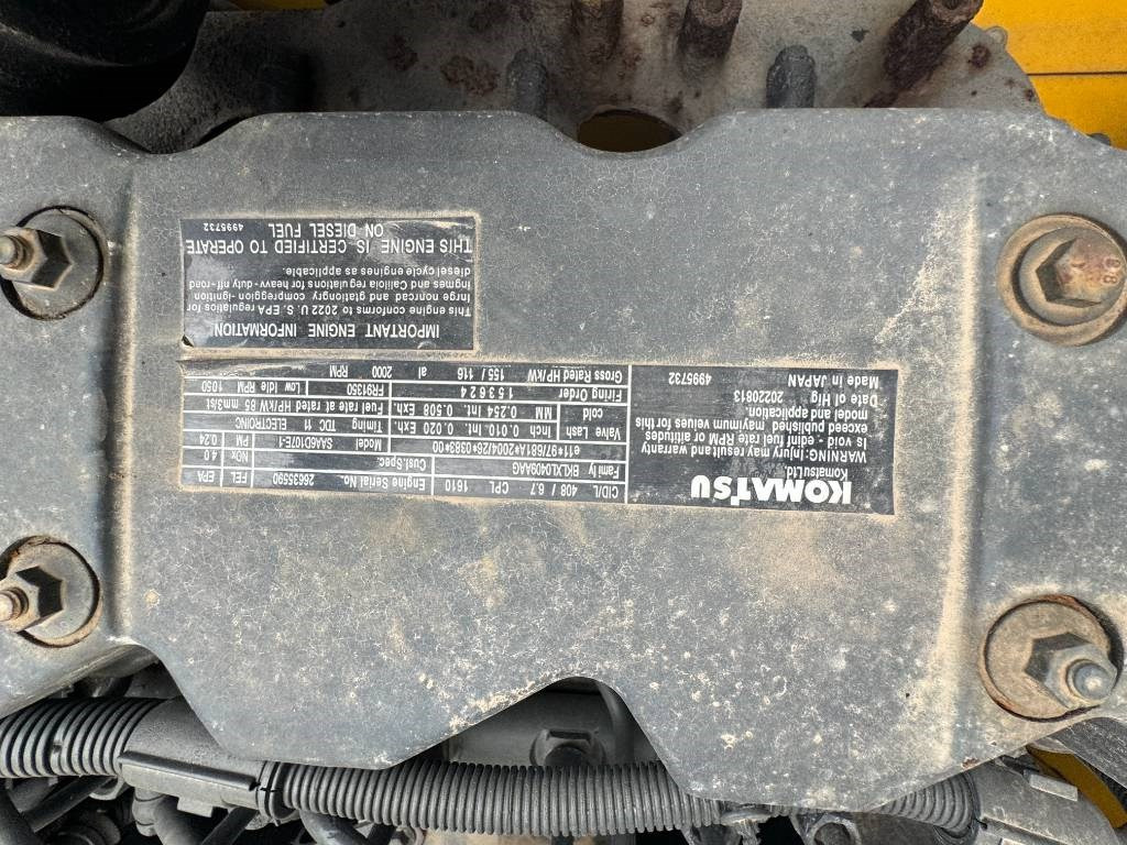 Crawler excavator Komatsu PC 210 LC-8: picture 20