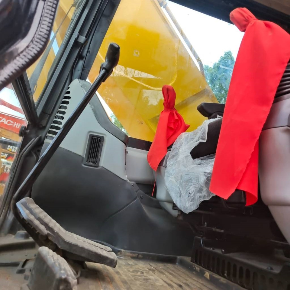 Crawler excavator Komatsu PC 300: picture 16 Crawler excavator Komatsu PC 300: picture 16