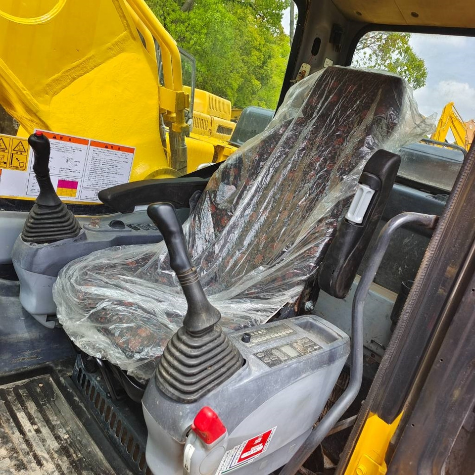 Komatsu PC 350 - Crawler excavator: picture 3 Komatsu PC 350 - Crawler excavator: picture 3