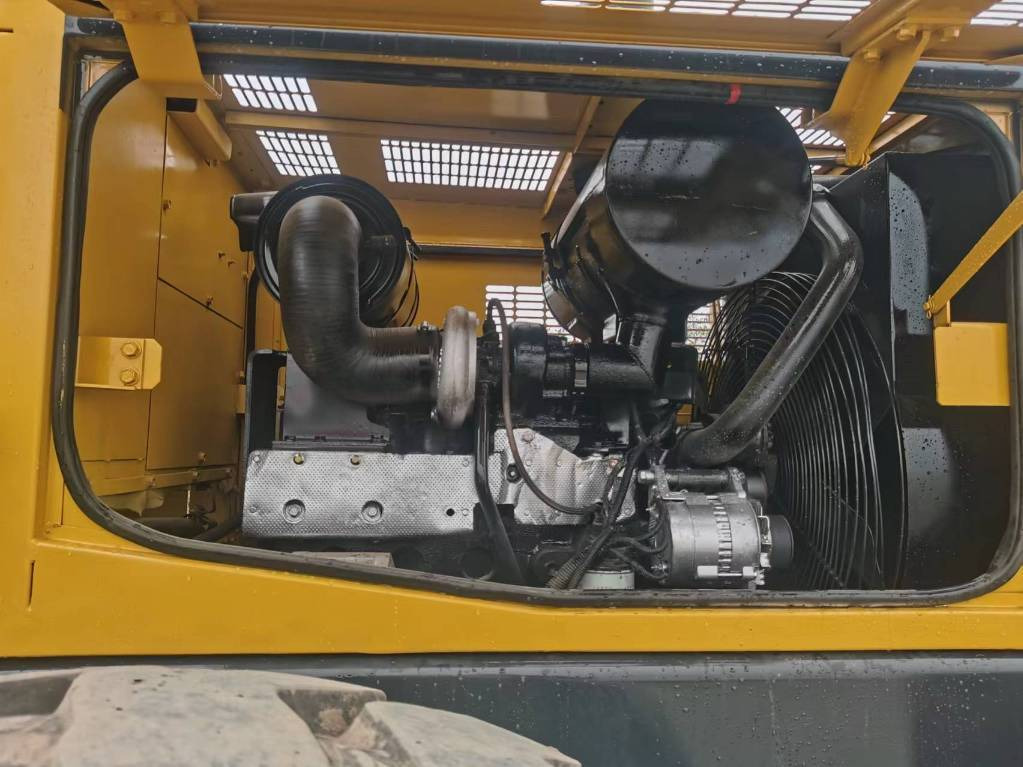 Komatsu WA 360-3 - Wheel loader: picture 2 Komatsu WA 360-3 - Wheel loader: picture 2