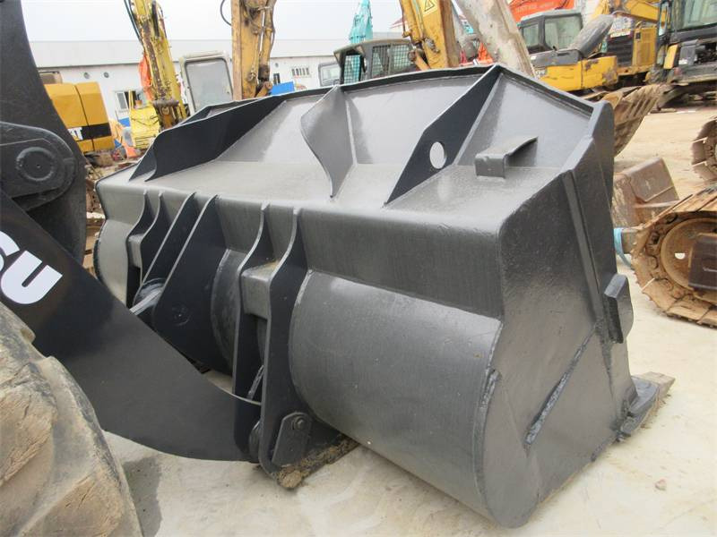 Komatsu WA 380-3 - Wheel loader: picture 4 Komatsu WA 380-3 - Wheel loader: picture 4