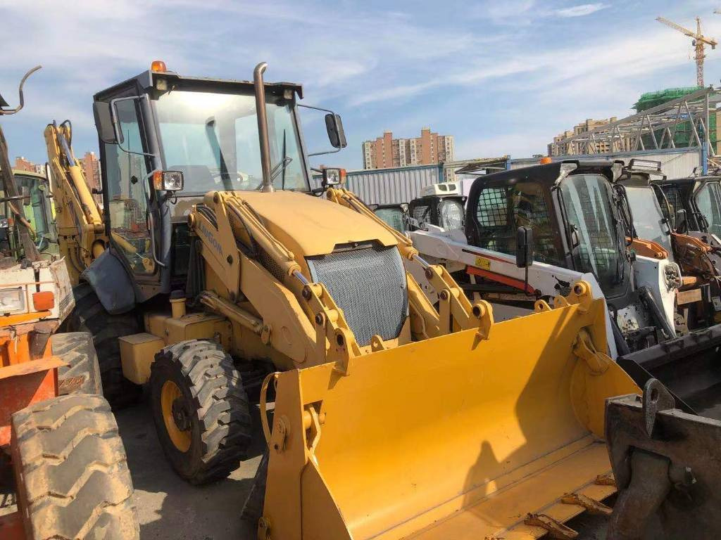LiuGong 777A - Wheel loader: picture 1 LiuGong 777A - Wheel loader: picture 1