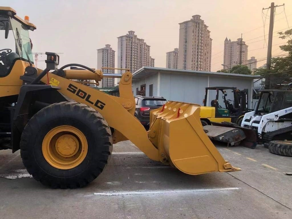 SDLG LG 956 L - Wheel loader: picture 5 SDLG LG 956 L - Wheel loader: picture 5