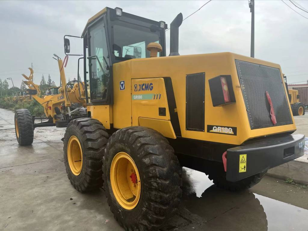 XCMG GR 180 - Grader: picture 5 XCMG GR 180 - Grader: picture 5