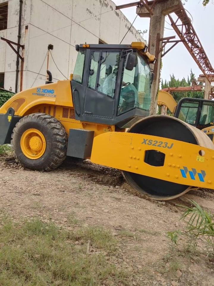 XCMG XS 223 J - Compactor: picture 1 XCMG XS 223 J - Compactor: picture 1