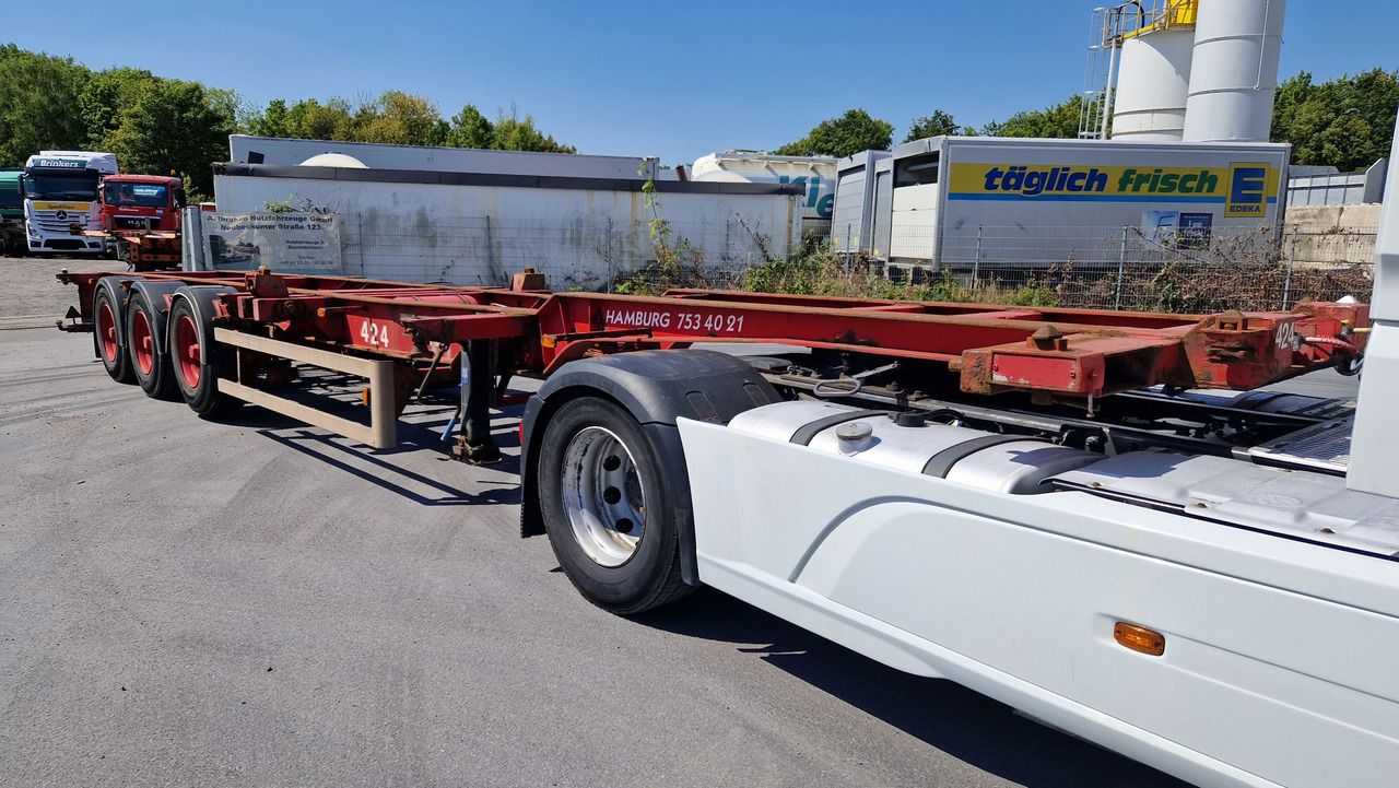 ANDERE MAFA 20.30.40. ft Containerchassis - Container transporter/ Swap body semi-trailer: picture 1 ANDERE MAFA 20.30.40. ft Containerchassis - Container transporter/ Swap body semi-trailer: picture 1