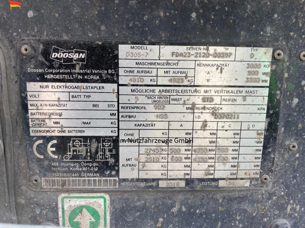 Diesel forklift Doosan D30S-7 3000 kg Tragkraft Guter Zustand: picture 15