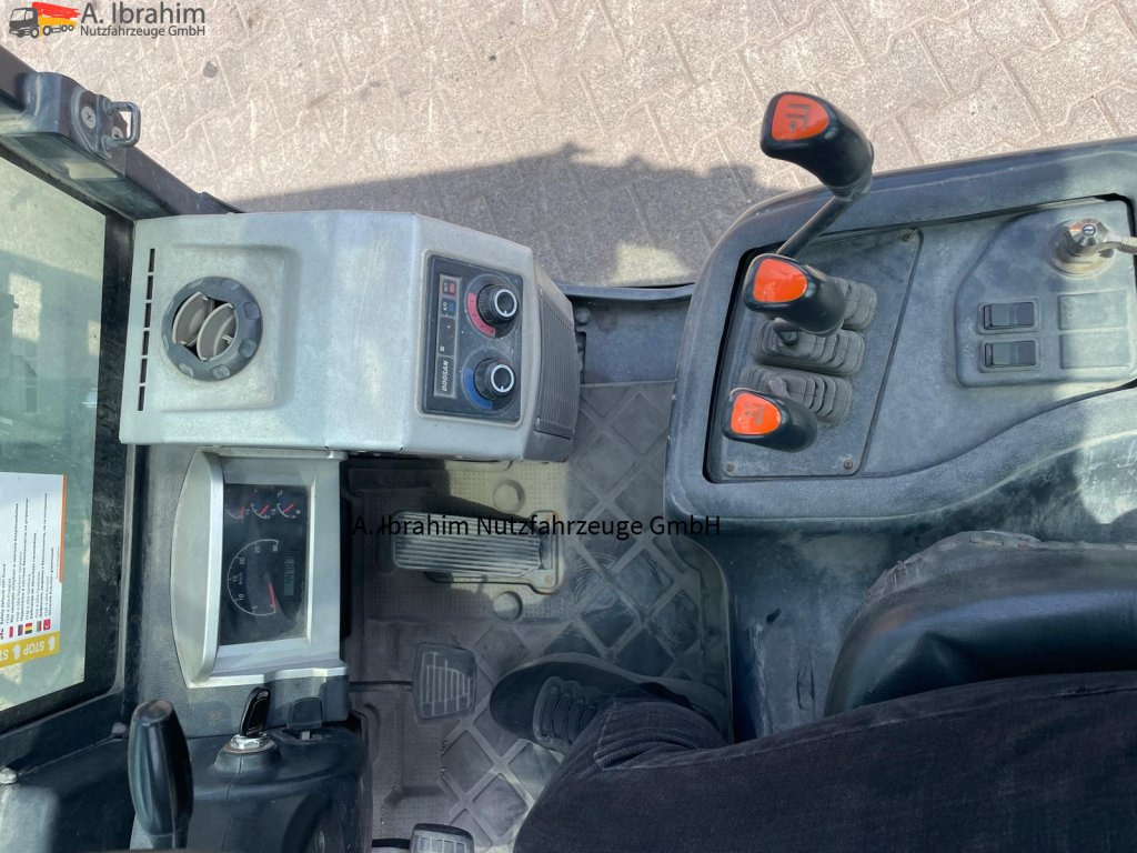 Diesel forklift Doosan D30S-7 3000 kg Tragkraft Guter Zustand: picture 6