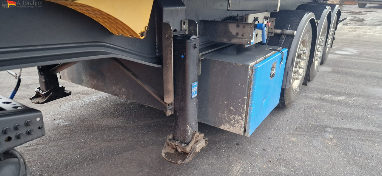 H&W 55 cbm kippmulde | Liftachse - Tipper semi-trailer: picture 2 H&W 55 cbm kippmulde | Liftachse - Tipper semi-trailer: picture 2