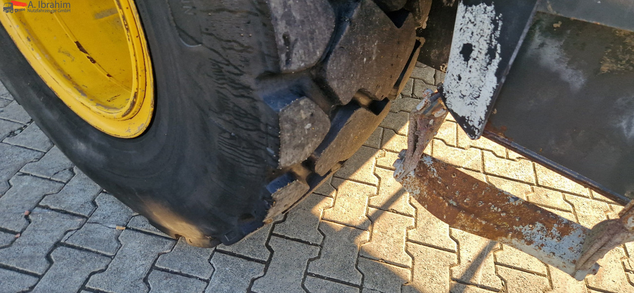 Komatsu WA 200 technisch ok. technische Wartung beim Komatsu Service - Wheel loader: picture 2 Komatsu WA 200 technisch ok. technische Wartung beim Komatsu Service - Wheel loader: picture 2