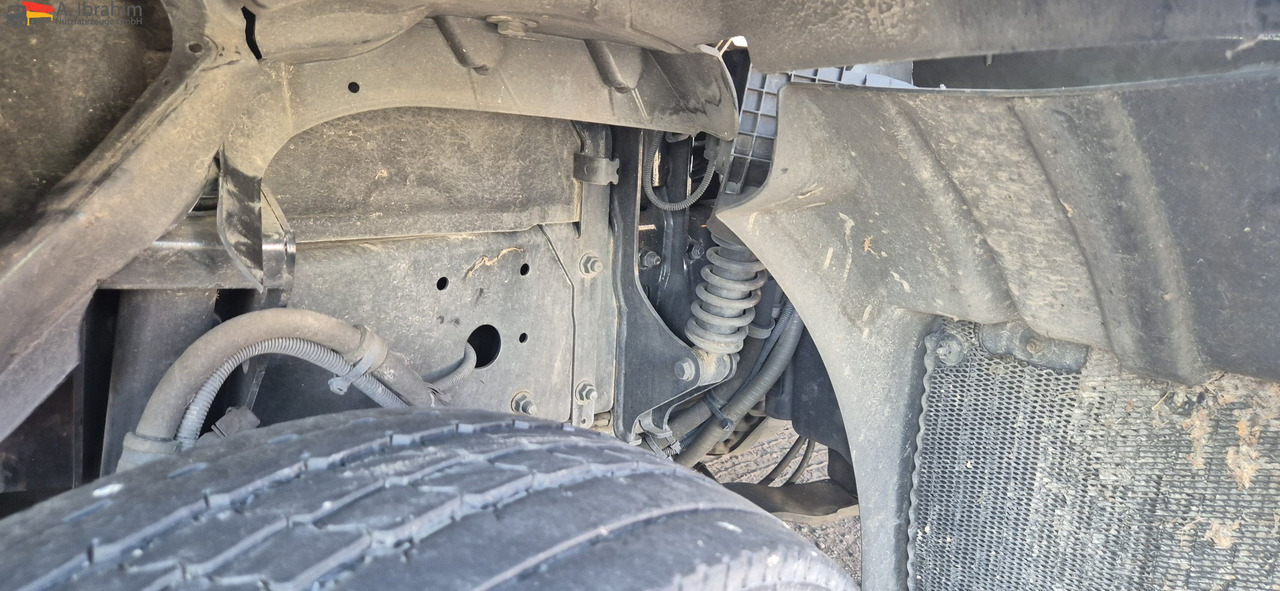 MAN TGL 8.160 4x2 Brotkoffer mit Kühlfach nicht fahrbereit ! nicht rollfähig - Refrigerated van: picture 5 MAN TGL 8.160 4x2 Brotkoffer mit Kühlfach nicht fahrbereit ! nicht rollfähig - Refrigerated van: picture 5