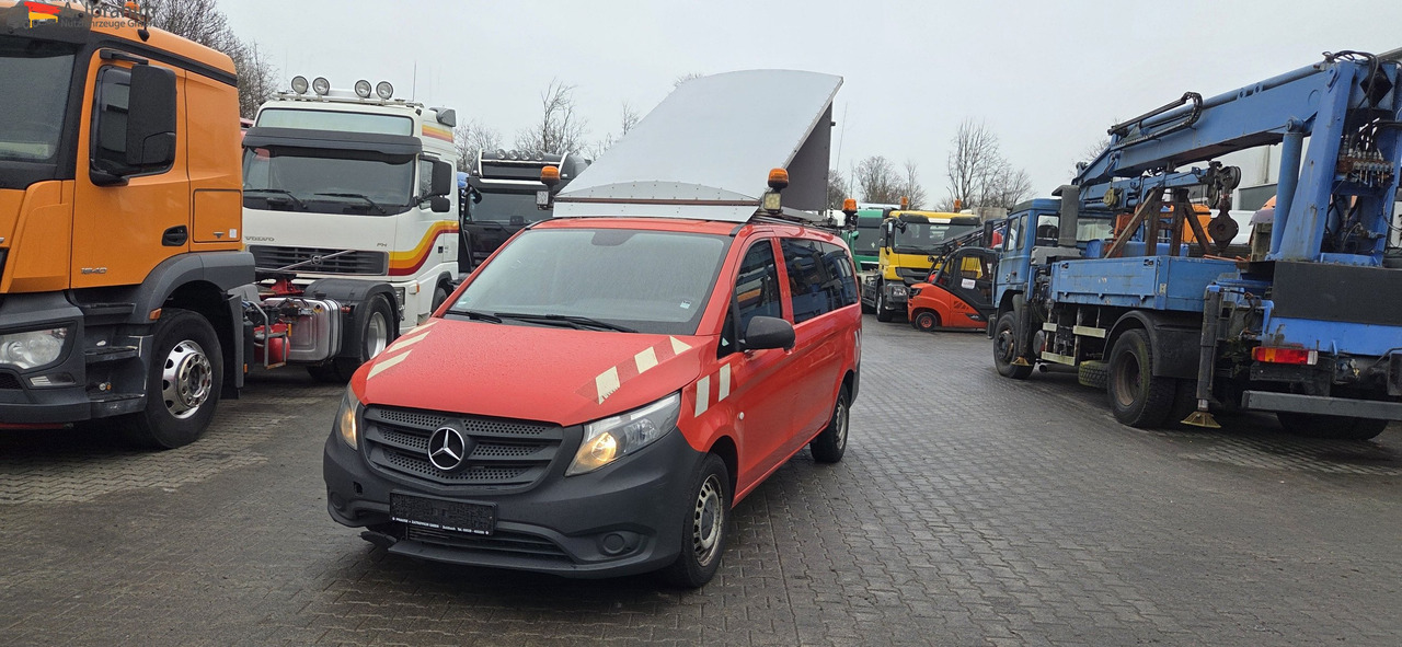 Mercedes-Benz BF 3 - GST 3 Zeichen Anlage 3050 kg zzGw - Vending truck: picture 1 Mercedes-Benz BF 3 - GST 3 Zeichen Anlage 3050 kg zzGw - Vending truck: picture 1