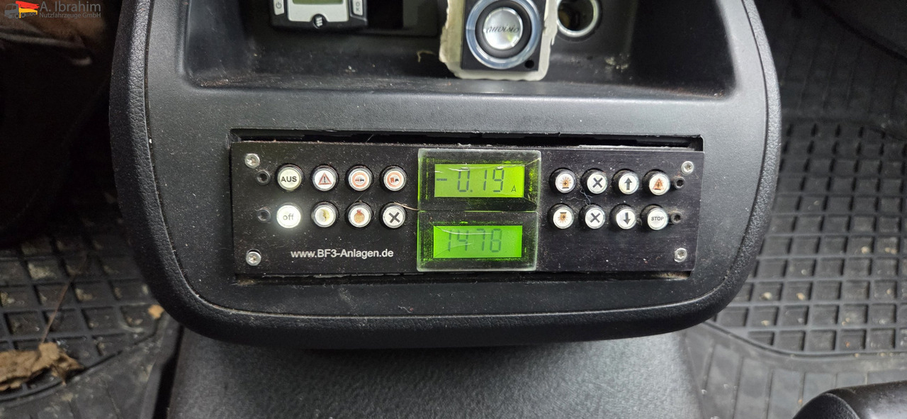 Mercedes-Benz BF 3 - GST 3 Zeichen Anlage 3050 kg zzGw - Vending truck: picture 4 Mercedes-Benz BF 3 - GST 3 Zeichen Anlage 3050 kg zzGw - Vending truck: picture 4