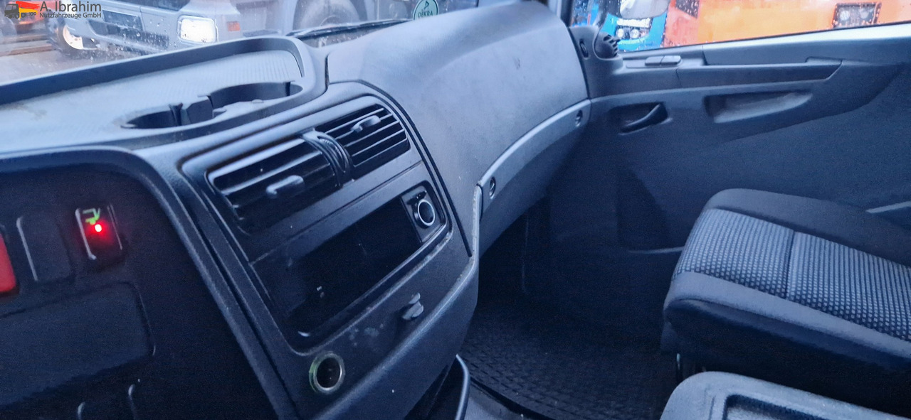 Mercedes-Benz DB 816, LBW deutsches Fahrzeug, 1. Hand - Box van: picture 2 Mercedes-Benz DB 816, LBW deutsches Fahrzeug, 1. Hand - Box van: picture 2