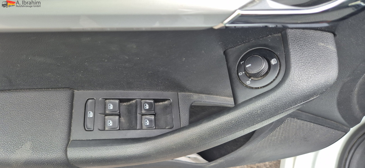 Skoda Octavia 2.0 TDI | 8-fach bereift - Car: picture 3 Skoda Octavia 2.0 TDI | 8-fach bereift - Car: picture 3