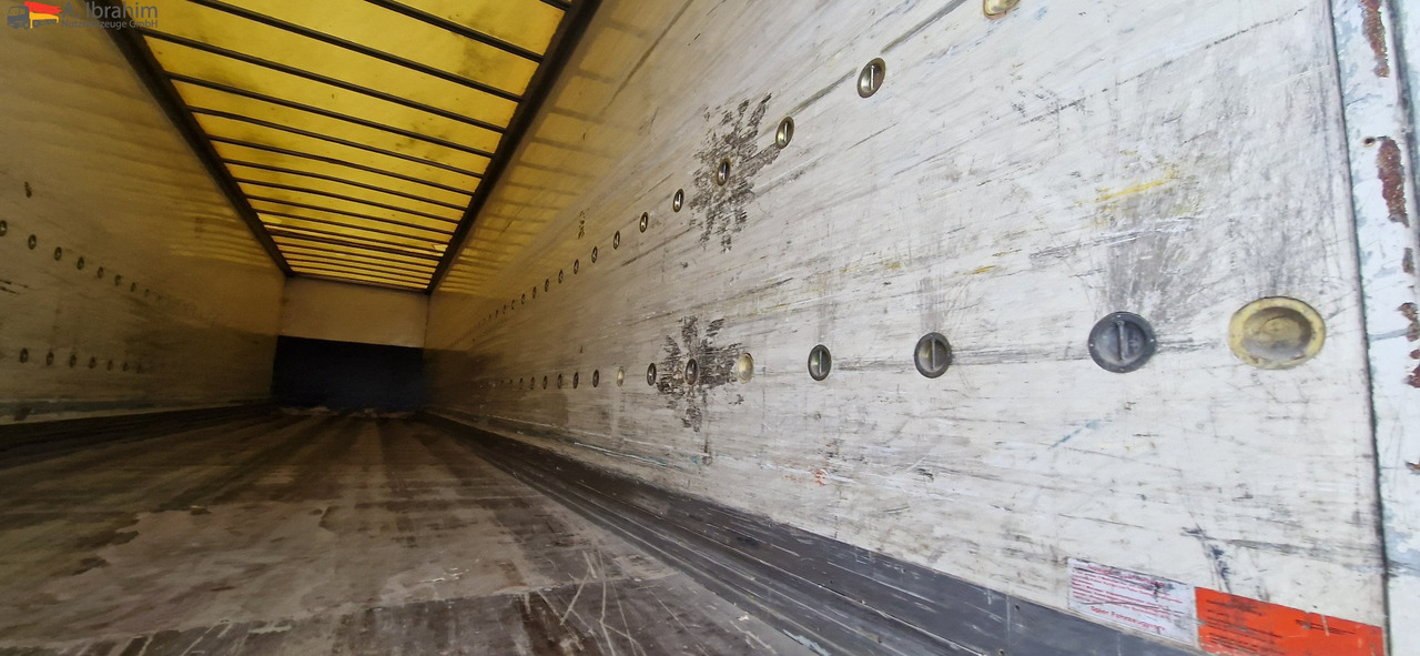 Spier 3 achs Koffer, Liftachse - Closed box semi-trailer: picture 5 Spier 3 achs Koffer, Liftachse - Closed box semi-trailer: picture 5