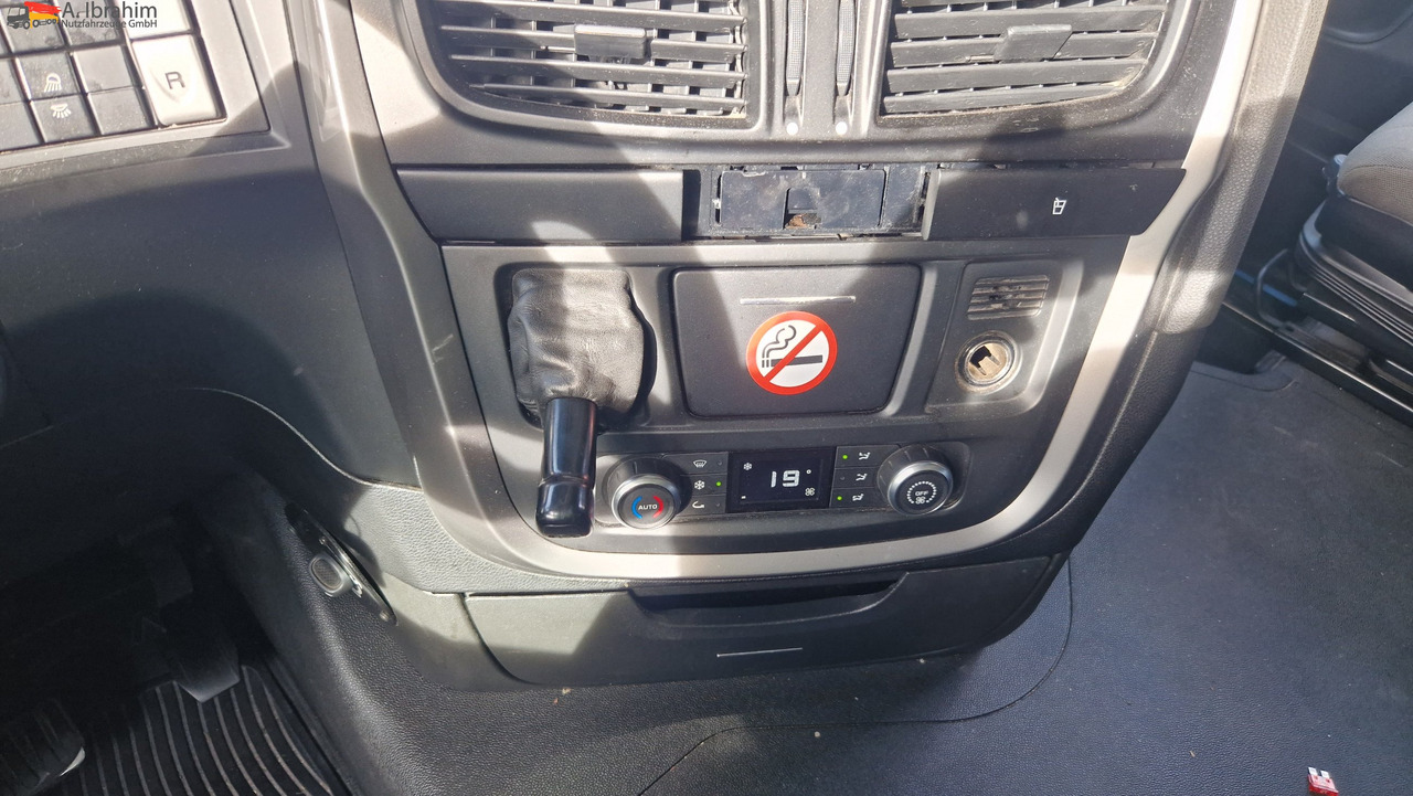 Iveco Stralis 460 Vollspoiler 3x vorhanden - Tractor unit: picture 4 Iveco Stralis 460 Vollspoiler 3x vorhanden - Tractor unit: picture 4