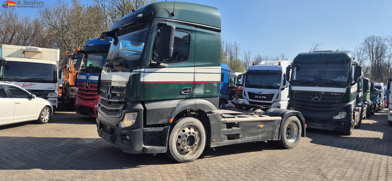 Mercedes-Benz 1840 Actros, 3x vorhanden, identisch - Tractor unit: picture 1 Mercedes-Benz 1840 Actros, 3x vorhanden, identisch - Tractor unit: picture 1