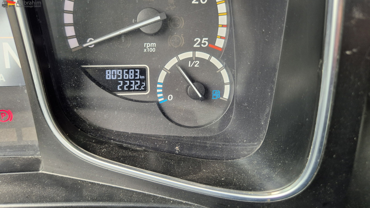 Tractor unit Mercedes-Benz 1840 mehrfach vorhanden: picture 15