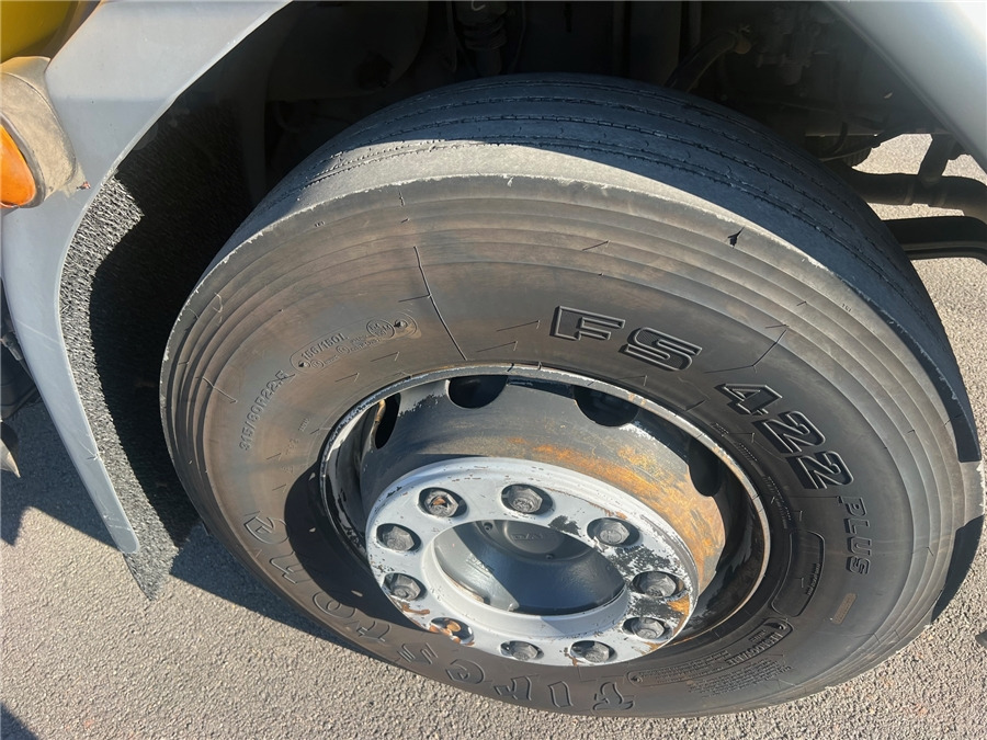 Dropside/ Flatbed truck DAF LF 310: picture 12 Dropside/ Flatbed truck DAF LF 310: picture 12