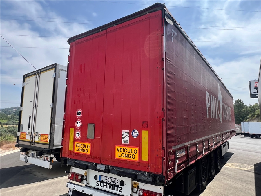 SCHMITZ CARGOBULL SCB-S3T TETO ELEVAR - Curtainsider semi-trailer: picture 5 SCHMITZ CARGOBULL SCB-S3T TETO ELEVAR - Curtainsider semi-trailer: picture 5