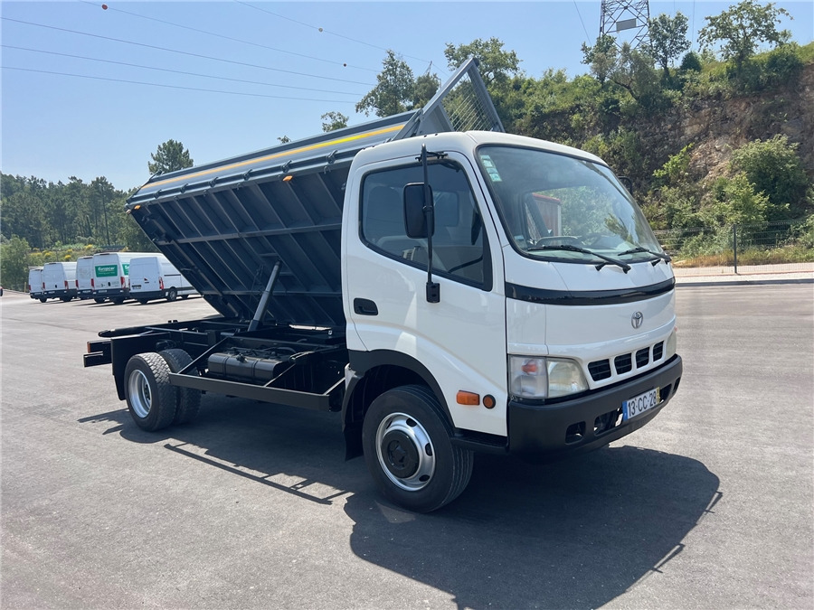 Tipper TOYOTA DYNA: picture 13