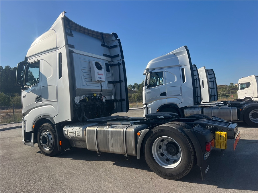 Iveco S-WAY 500 - Tractor unit: picture 4 Iveco S-WAY 500 - Tractor unit: picture 4
