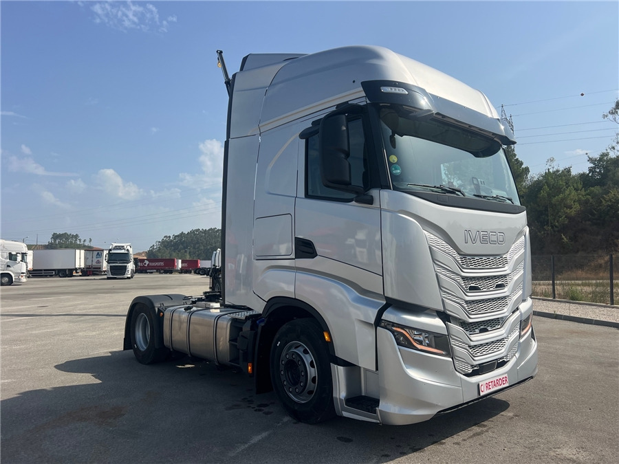 Iveco S-WAY 500 - Tractor unit: picture 3 Iveco S-WAY 500 - Tractor unit: picture 3