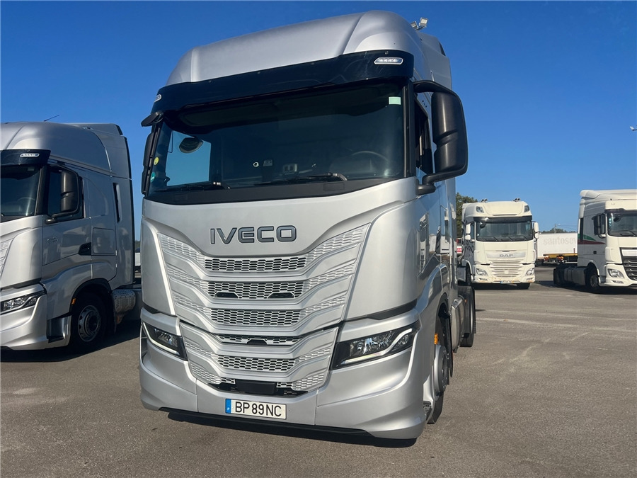 Iveco S-WAY 500 - Tractor unit: picture 2 Iveco S-WAY 500 - Tractor unit: picture 2