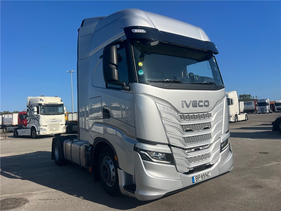 Iveco S-WAY 500 - Tractor unit: picture 3 Iveco S-WAY 500 - Tractor unit: picture 3