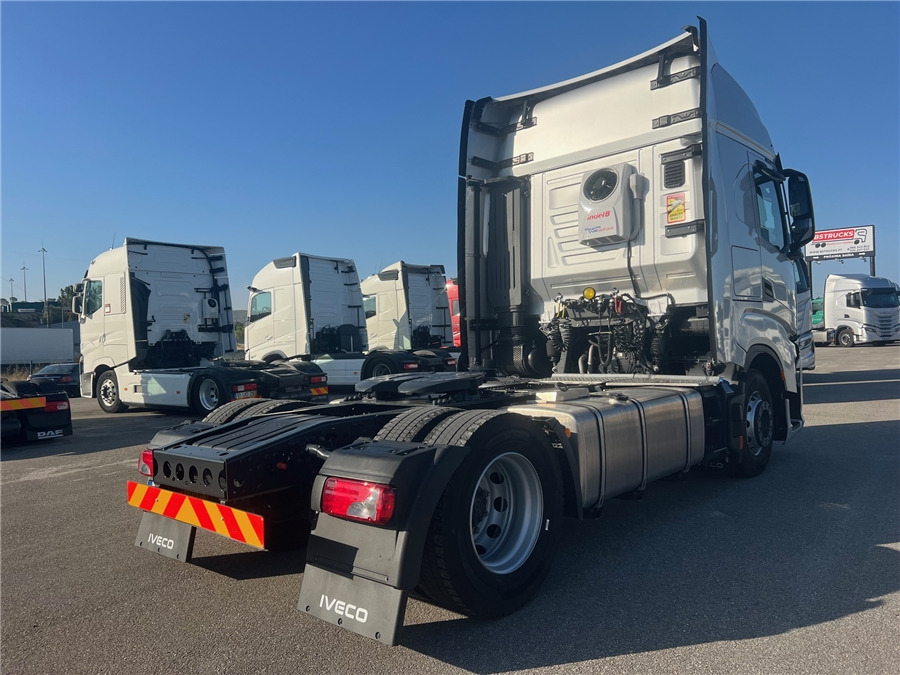 Iveco S-WAY 500 - Tractor unit: picture 4 Iveco S-WAY 500 - Tractor unit: picture 4