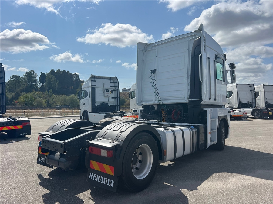 Renault AE 440 - Tractor unit: picture 4 Renault AE 440 - Tractor unit: picture 4