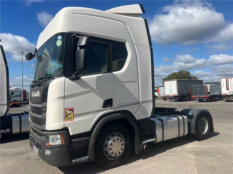 Scania R450 - Tractor unit: picture 1 Scania R450 - Tractor unit: picture 1