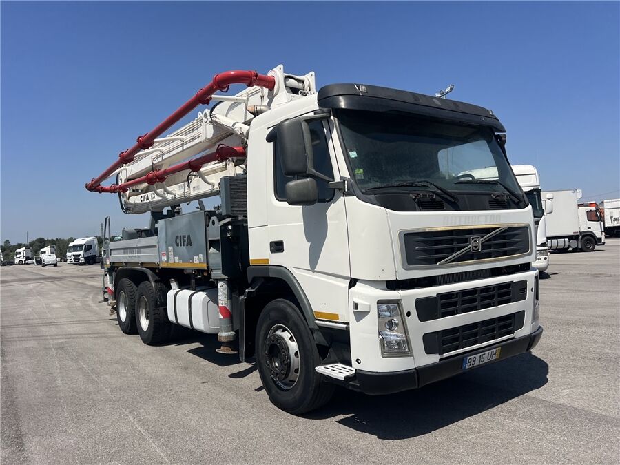 Volvo FM - Concrete pump truck: picture 1 Volvo FM - Concrete pump truck: picture 1