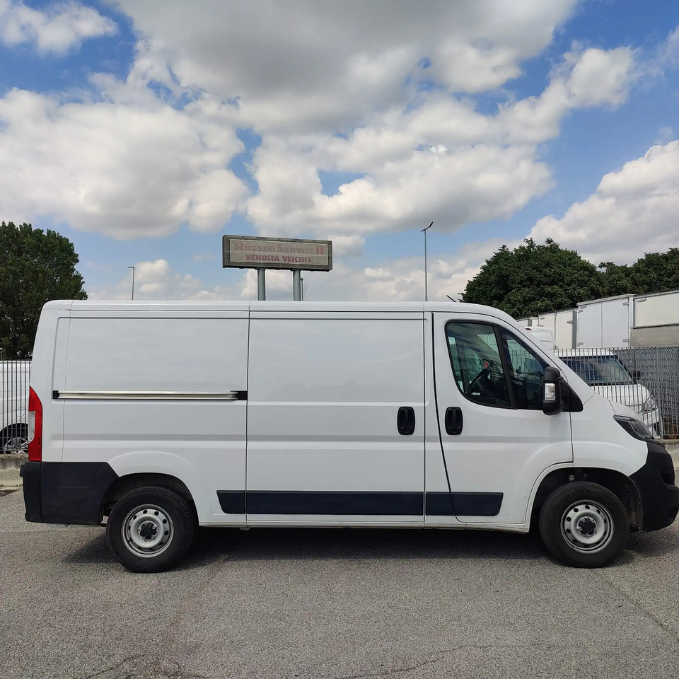 FIAT DUCATO L1H1 140 - Panel van: picture 2 FIAT DUCATO L1H1 140 - Panel van: picture 2