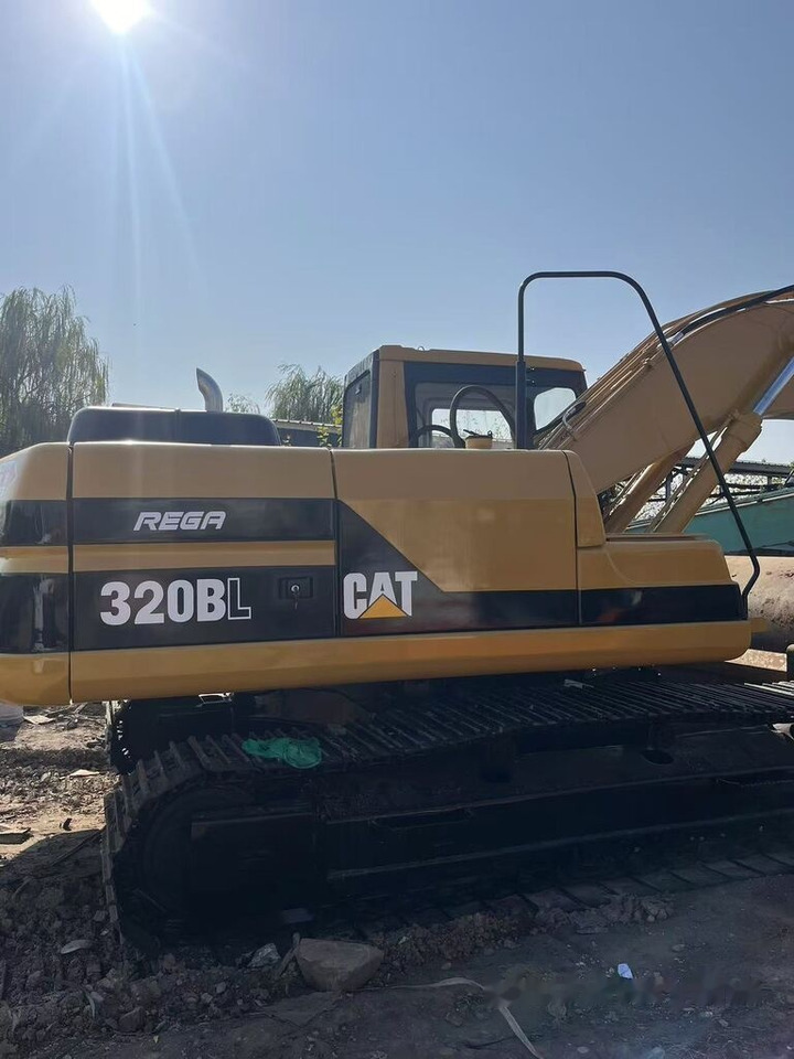 Caterpillar 320BL - Crawler excavator: picture 5 Caterpillar 320BL - Crawler excavator: picture 5