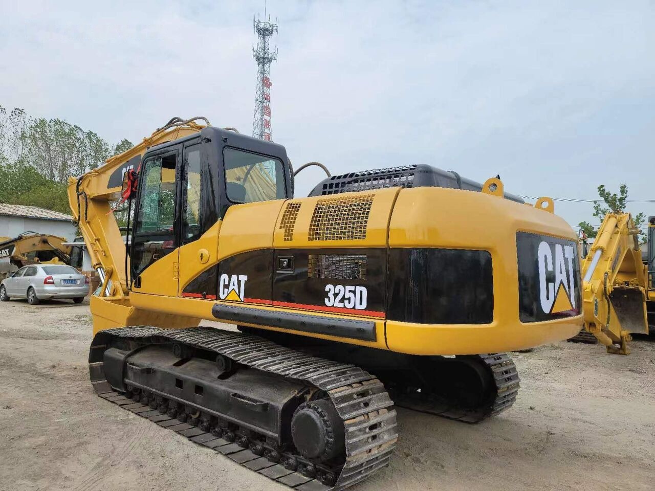 Caterpillar 325D - Crawler excavator: picture 1 Caterpillar 325D - Crawler excavator: picture 1