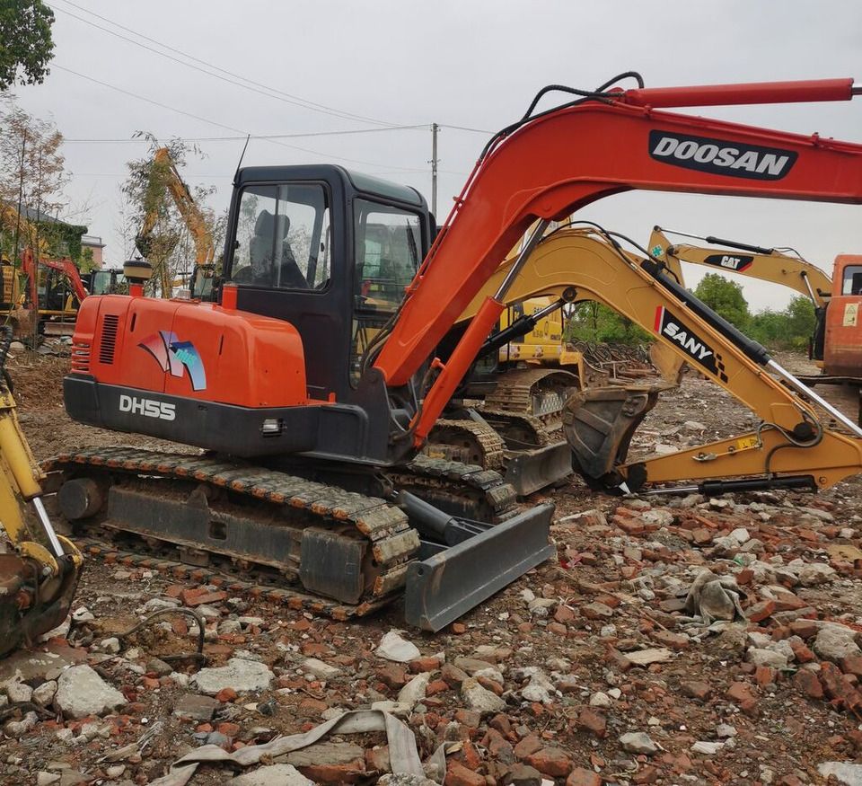 Doosan DH55 - Crawler excavator: picture 1 Doosan DH55 - Crawler excavator: picture 1