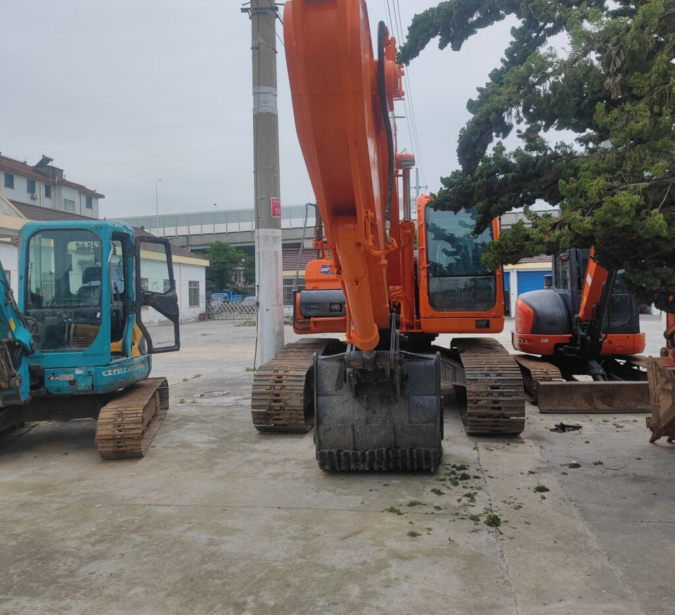 Doosan DX225LC-7 - Crawler excavator: picture 4 Doosan DX225LC-7 - Crawler excavator: picture 4