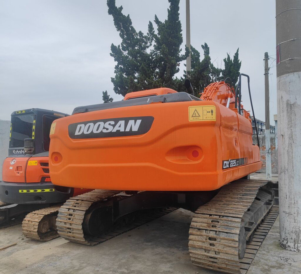 Doosan DX225LC-7 - Crawler excavator: picture 3 Doosan DX225LC-7 - Crawler excavator: picture 3