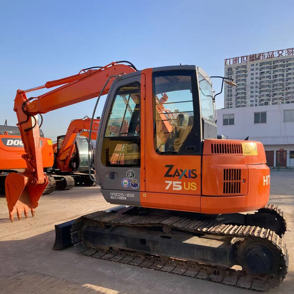Hitachi ZX75US - Crawler excavator: picture 2 Hitachi ZX75US - Crawler excavator: picture 2