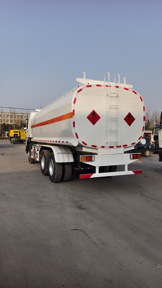 Howo 371 - Tank truck: picture 4 Howo 371 - Tank truck: picture 4