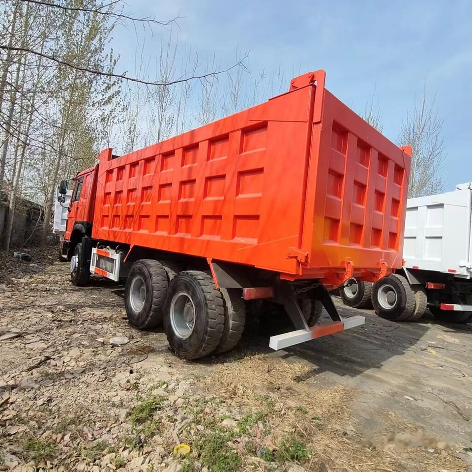 Howo 371 - Tipper: picture 3 Howo 371 - Tipper: picture 3