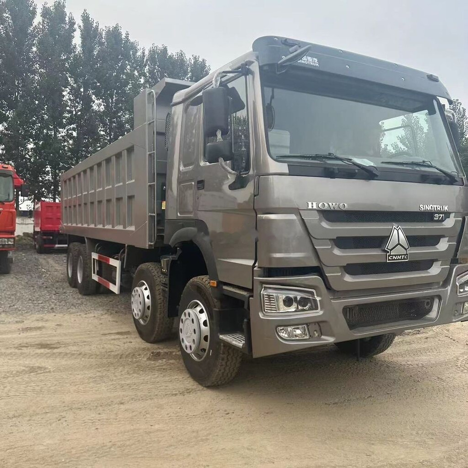 Howo 371 - Tipper: picture 4 Howo 371 - Tipper: picture 4