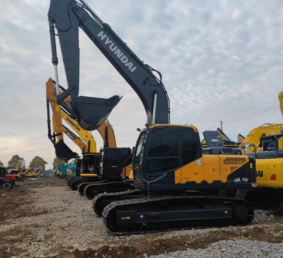 Hyundai R225VS - Crawler excavator: picture 4 Hyundai R225VS - Crawler excavator: picture 4