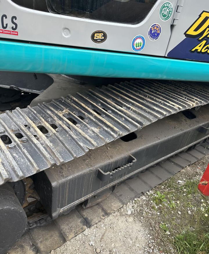 Kobelco SK200 - Crawler excavator: picture 4 Kobelco SK200 - Crawler excavator: picture 4