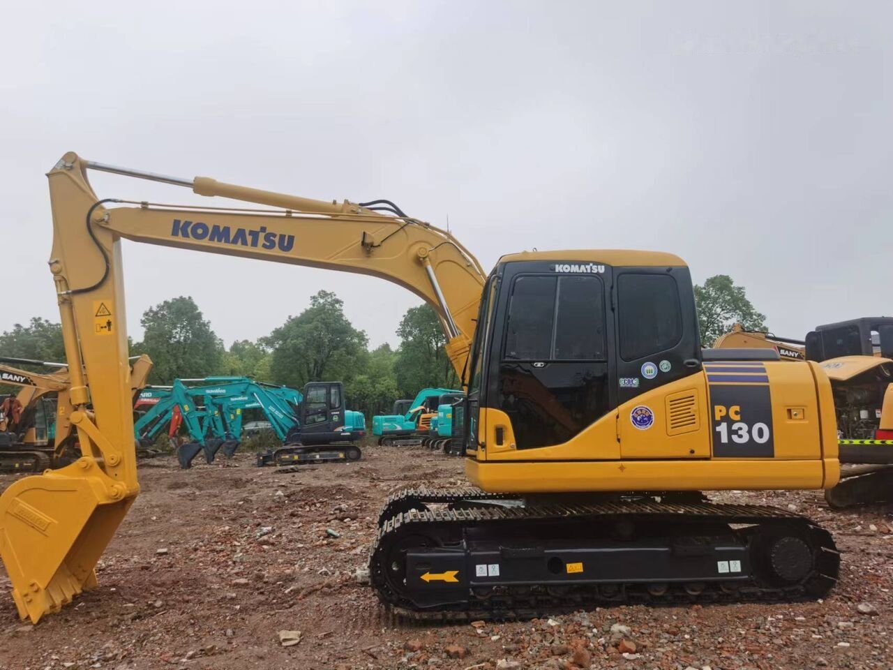 Crawler excavator Komatsu PC130: picture 6 Crawler excavator Komatsu PC130: picture 6