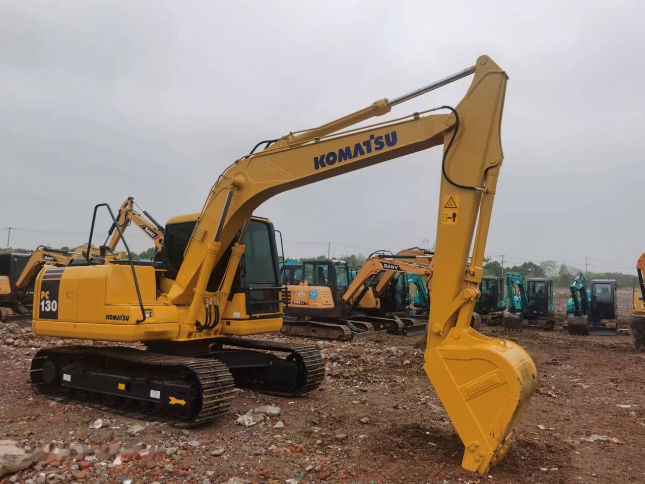 Komatsu PC130 - Crawler excavator: picture 3 Komatsu PC130 - Crawler excavator: picture 3